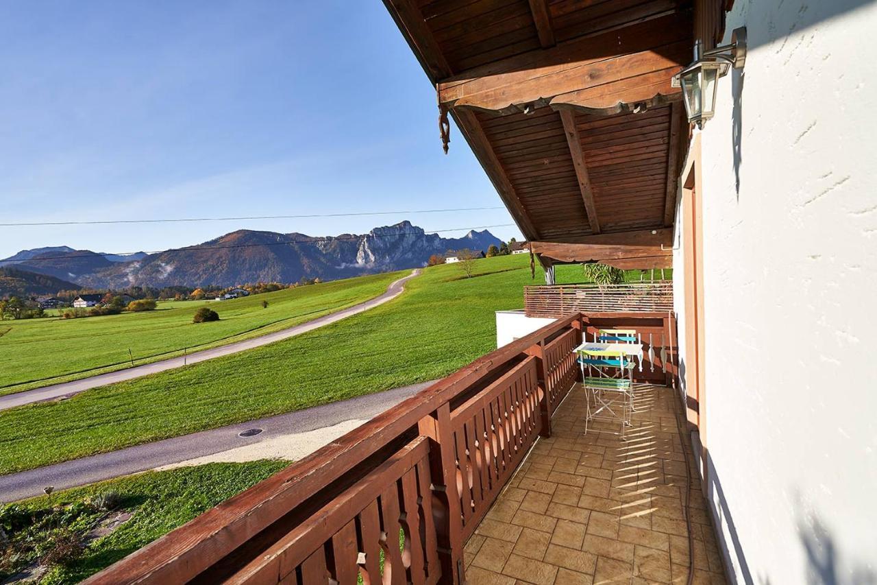 Bergblick Acht Mondsee Innerschwand Bagian luar foto